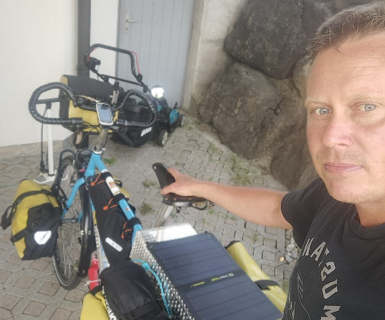 Bikepacking Roaming South 