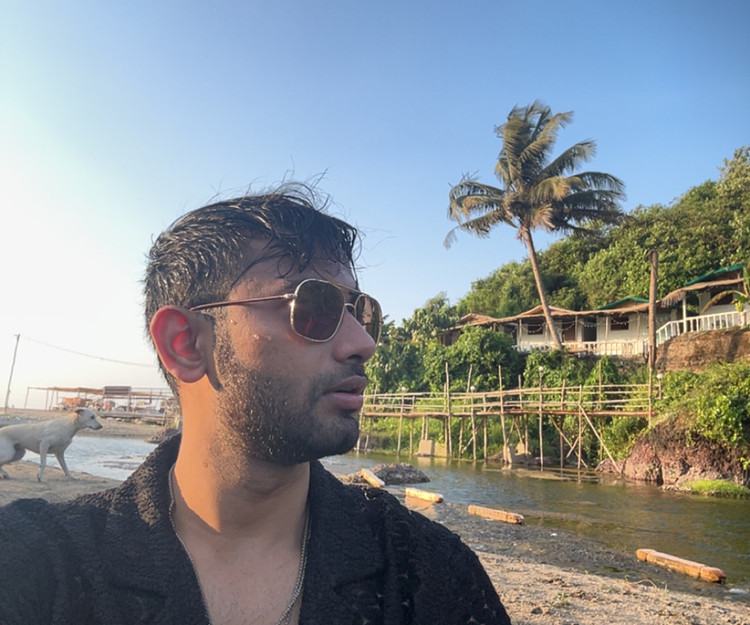 First International solo backpacker to vietnam
