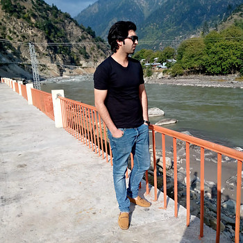 Junaid AKhan