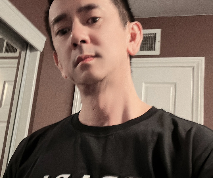 gay solo traveler to vietnam 