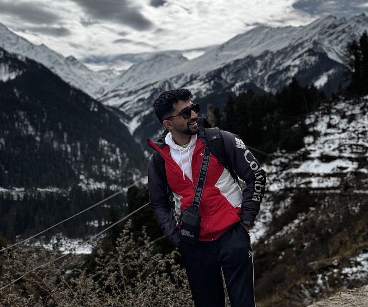Dolomites Adventure: Hike, Bike & Capture! 🏞️🚴‍♂️📸