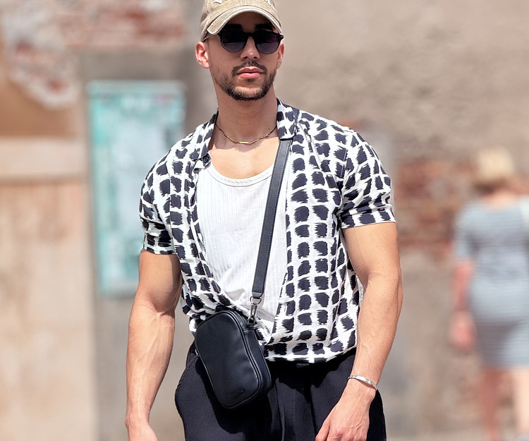  Barcelona Vibes – August Escape