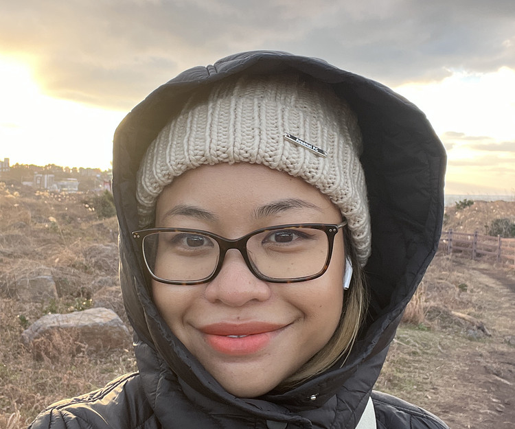 Creative Early-Stage Entrepreneur Looking to Heal from Severe Burnout and Executive Dysfunction