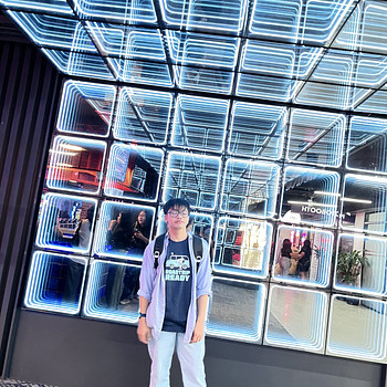 Allen Genar Mallari