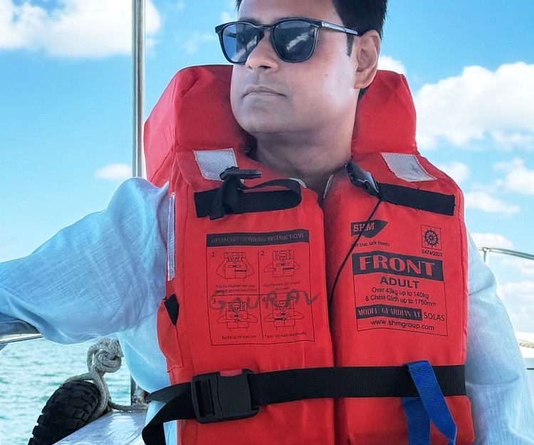 relaxed beach vacation 