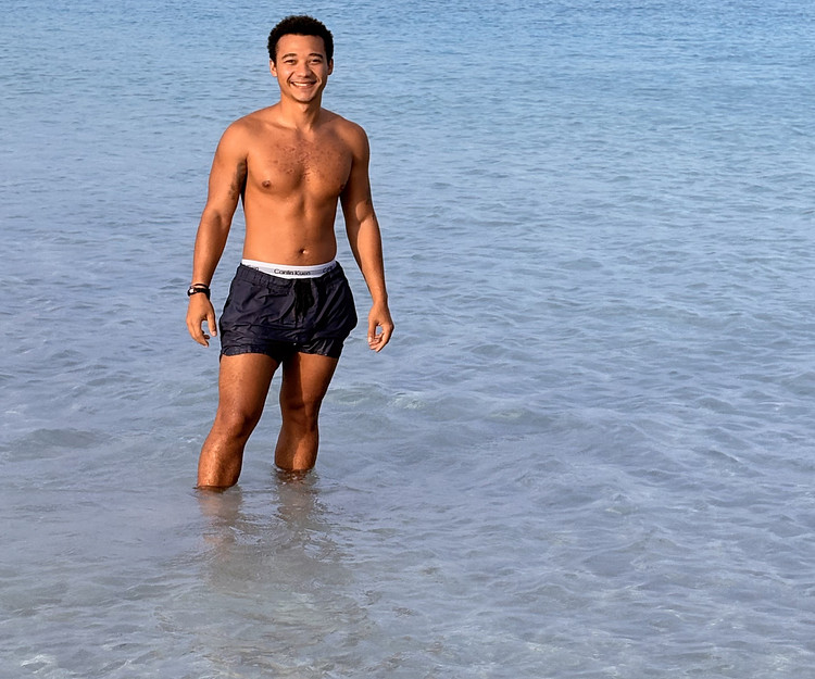 Luca, 22 | Ubud, Bali • Oct 25 – Nov 4