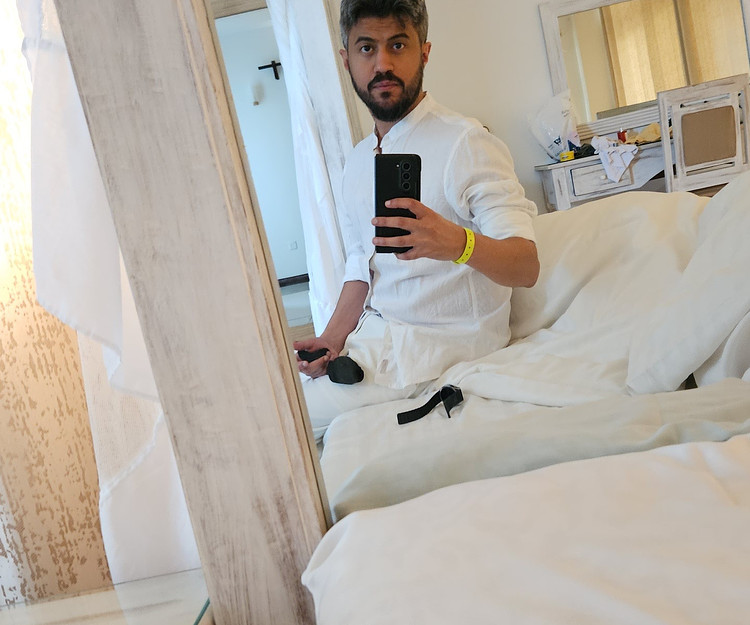 Desert to Beach: Jeddah to Phuket 🏝️