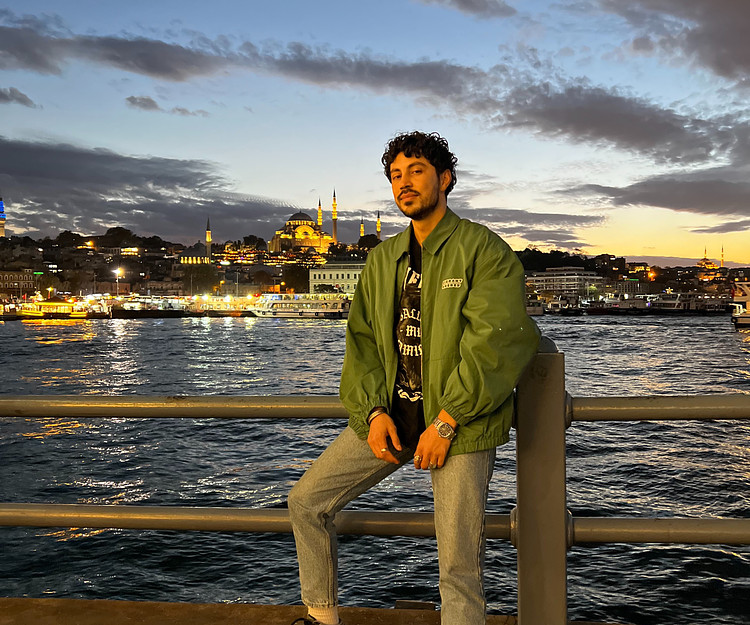 first time in Valencia