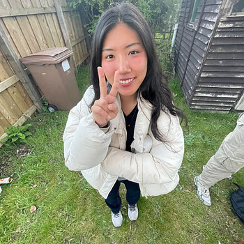 Dong Eun Kim
