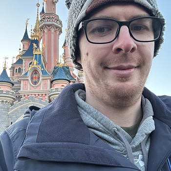 Tom 