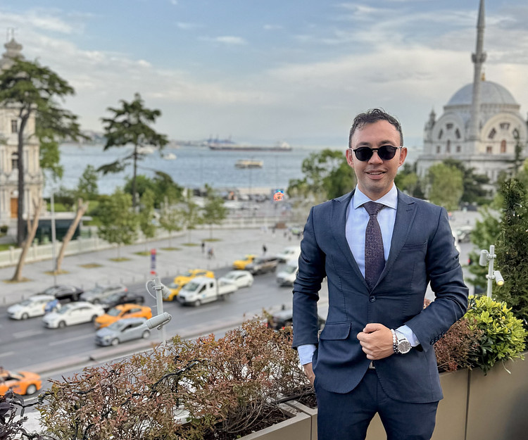 enjoy with me in istanbul 😍