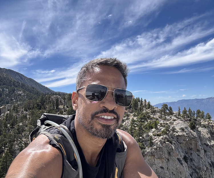 Grand Teton & Yellowstone: Peaks & Canyons