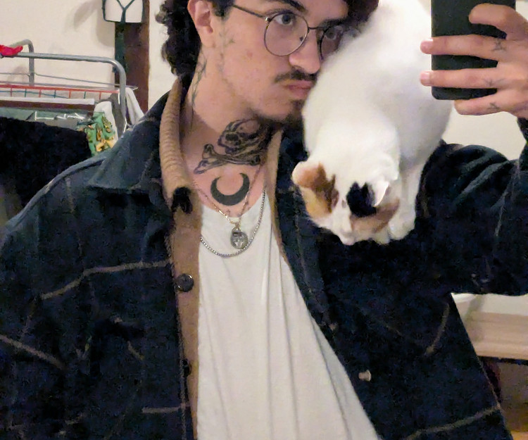 I'm searching travel buddies in Amsterdam 🌞