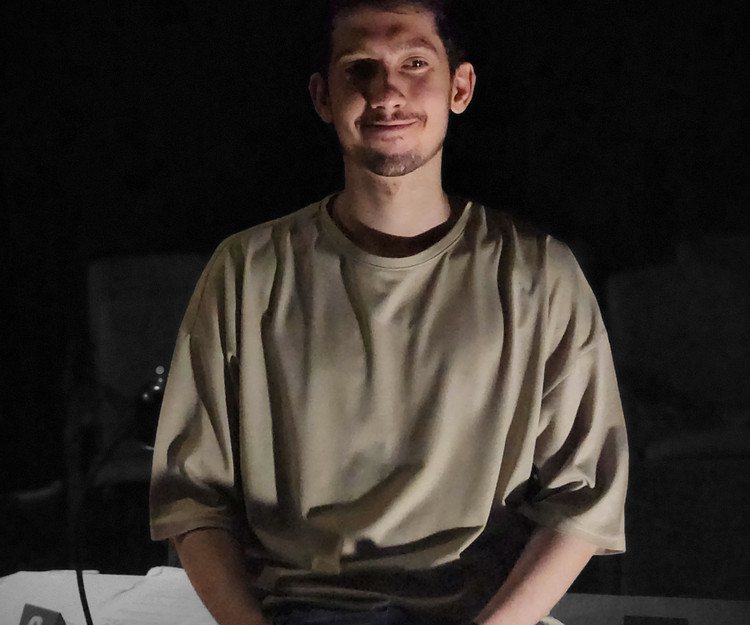 escape to the capital