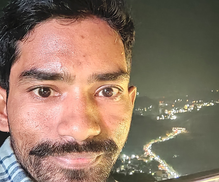Mumbai Vibes: City Exploration Awaits! 🌆🎶
