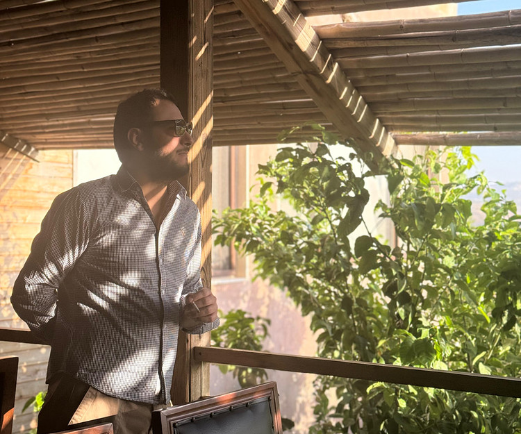 A multi-day trip to Phuket Thailand, let's hang out, go island-hopping, chill at the beach ...