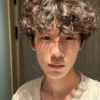 美 小