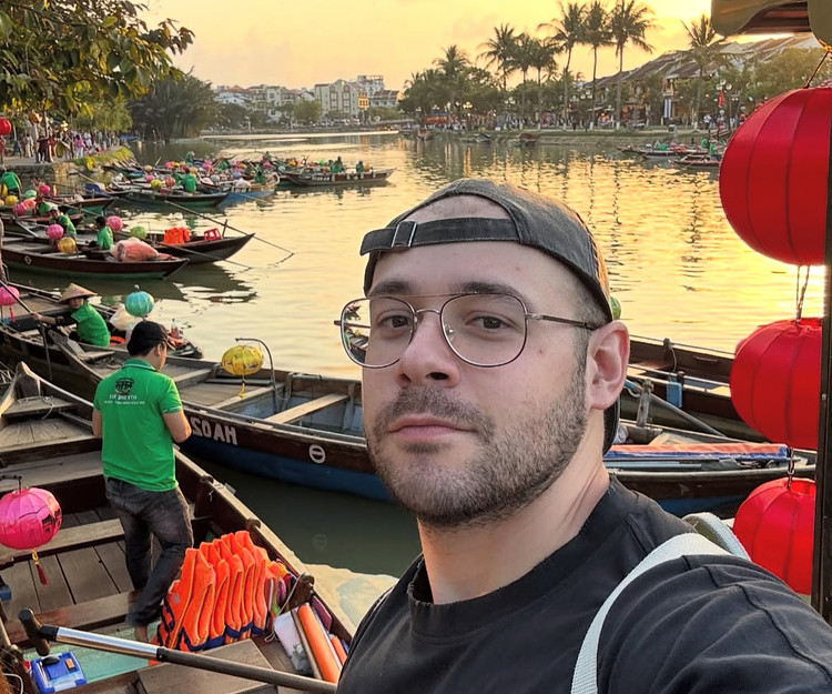 asian’s calling 