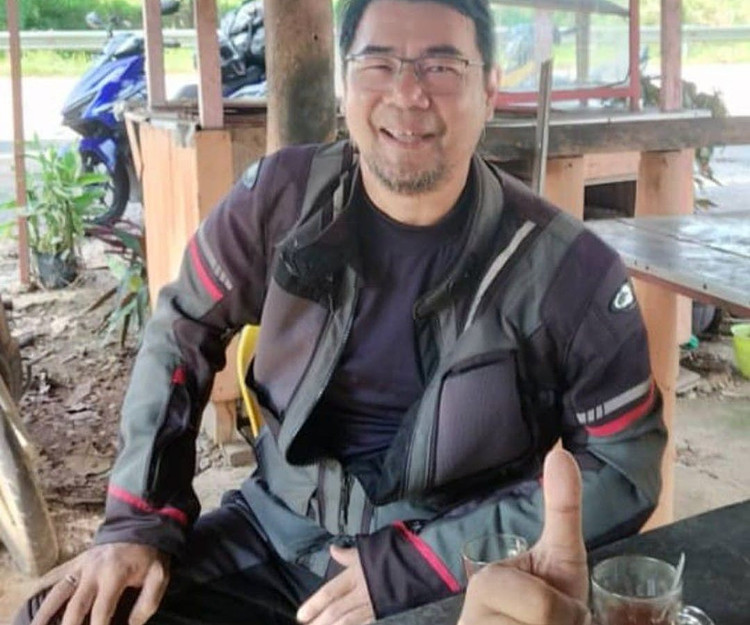Motorcycle tour