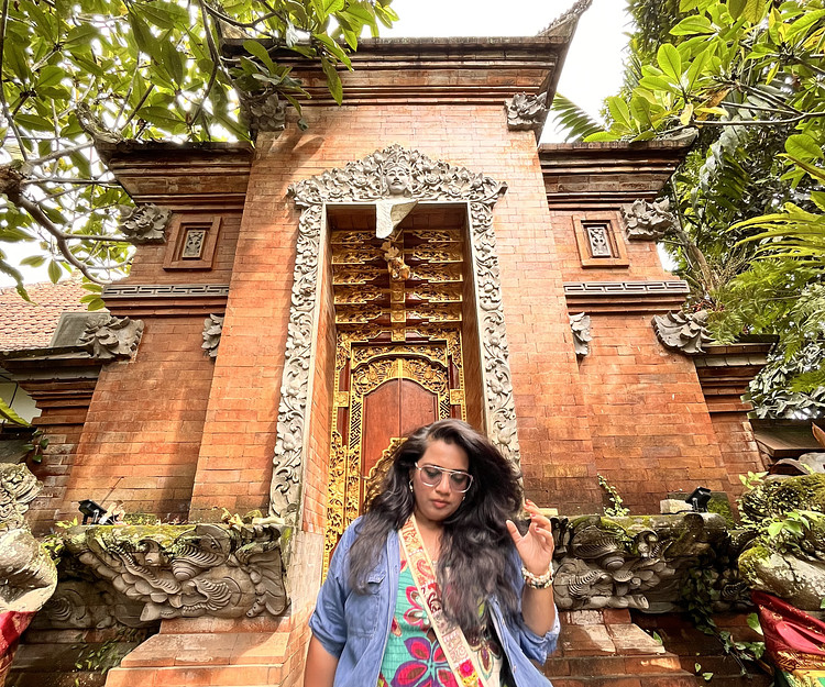 Group trip to Bali!!