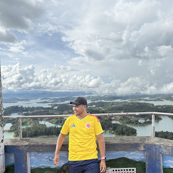 Carlos Lopez