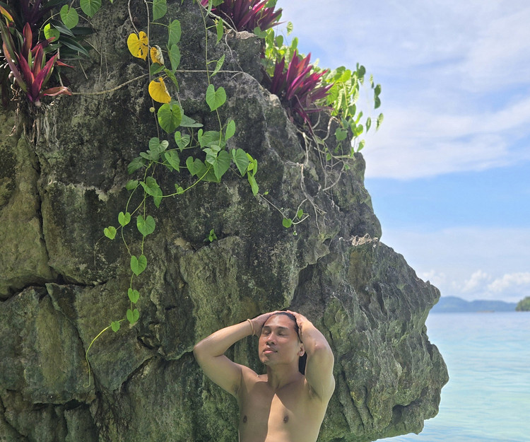 from Dinagat islands to Siargao 