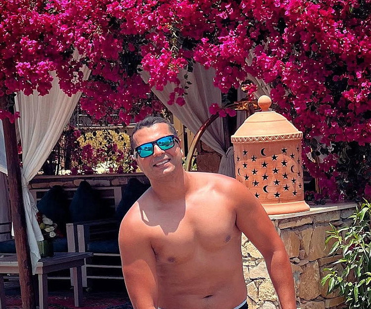 Looking for My Beach Partner - bali or phuket or maybe both in one trip