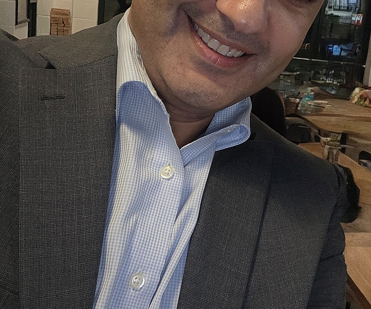 Beach + Good Vibes need a chill co-pilot