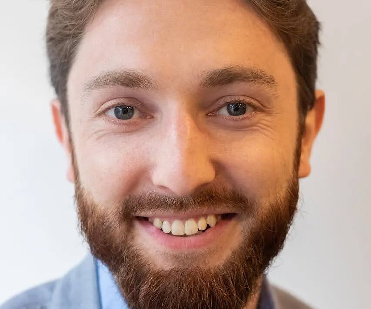 First time in NL, looking for a company to explore Rotterdam 