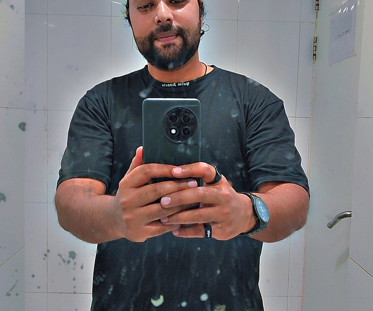 party at my friend hotel 