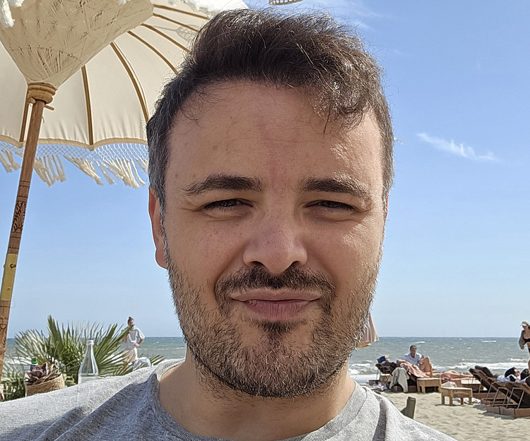Let’s explore Barcelona and have fun in Ibiza