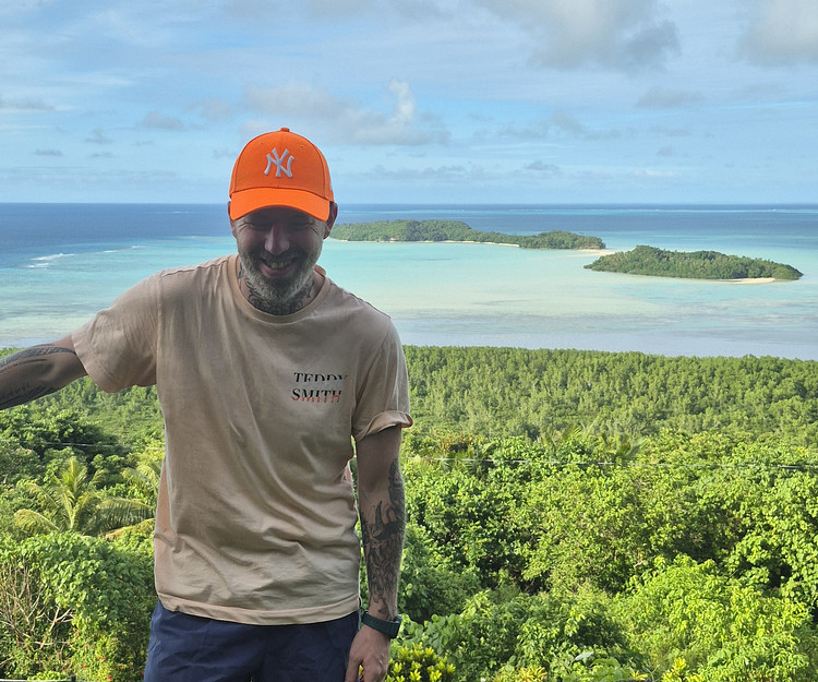 Wild escape in Polynesia