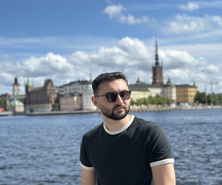 one week vacation in Santorini