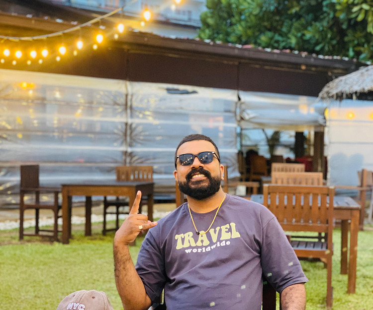 “Explore Ella on a Motorbike – Local Guided Tour with Hidden Waterfalls”
