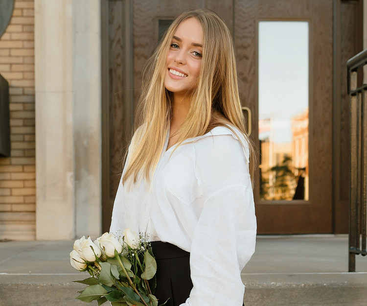 looking for a traveling buddy! 