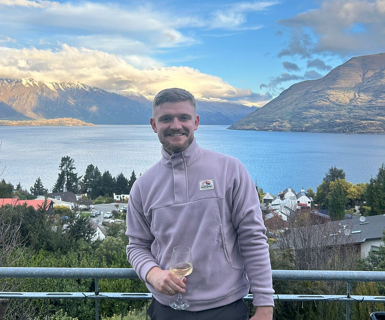 I’m winging a trip in my self contained van over Christmas, I’ve listed some places I want to see