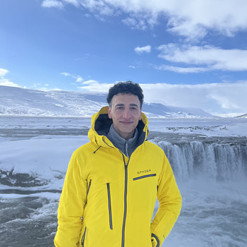 Arman Avesta