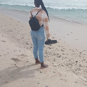 Lucia Ndlondlo