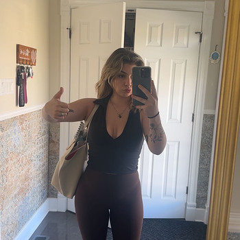 Emilie Rose Gonçalves