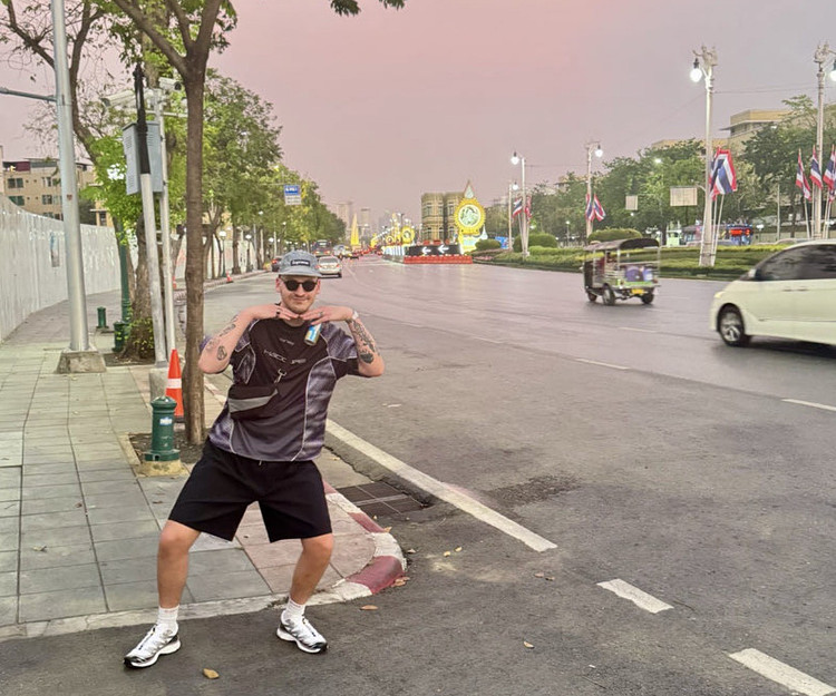 backpacking thailand