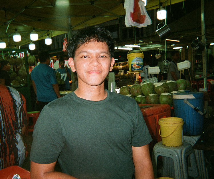 Exploring Manila!