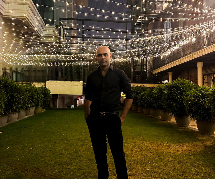 Chilling, exploring around in rishikesh 