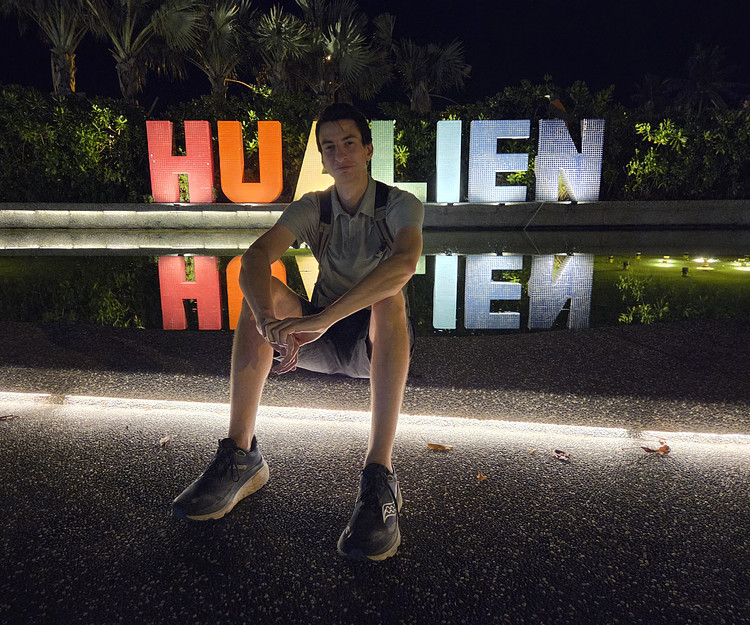 Looking to meet locals and travelers