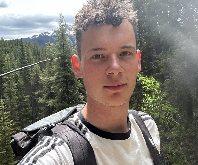 Roadtrip with no set goal but the west coast!