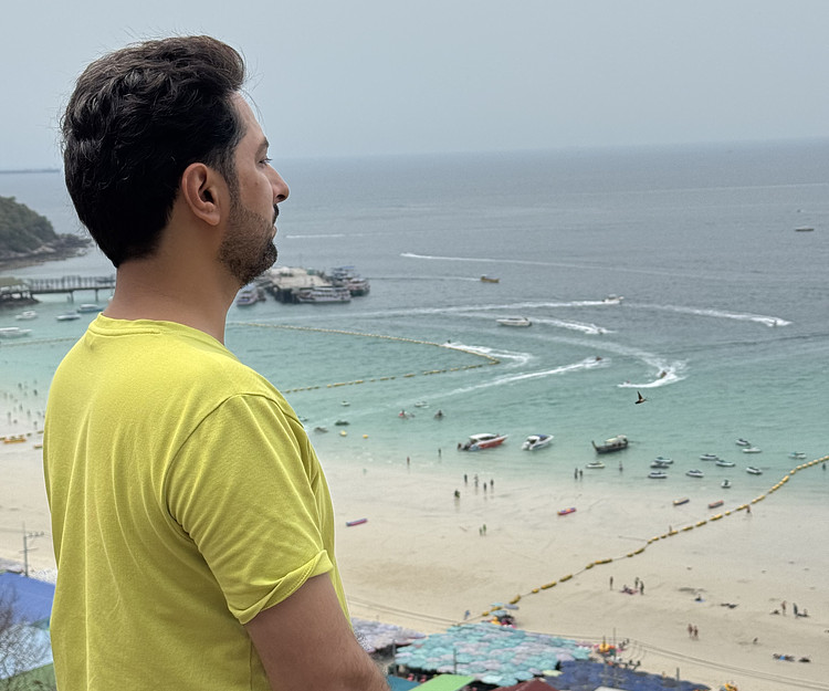Island Hopping & Bass Dropping
