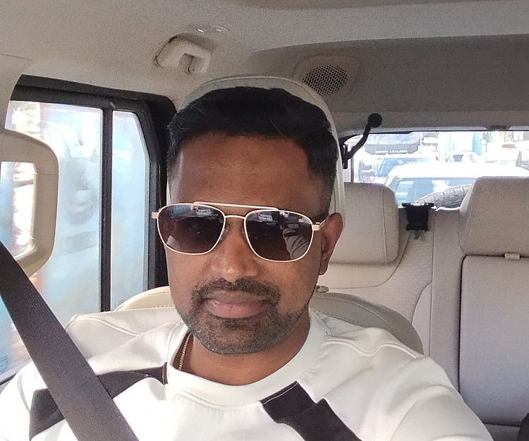 looking for a good road trip, cafe, beach, lounge, etc