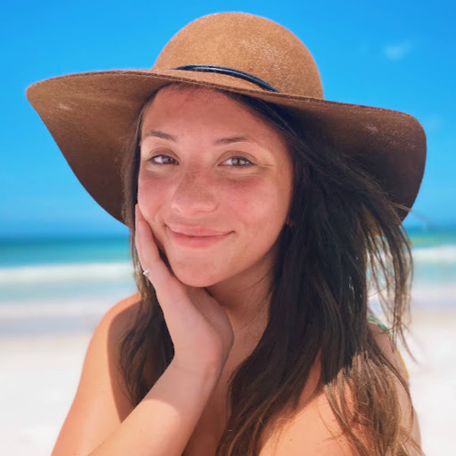 Maui island exploring and hiking. 