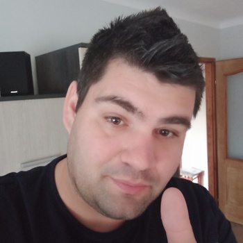 Róbert