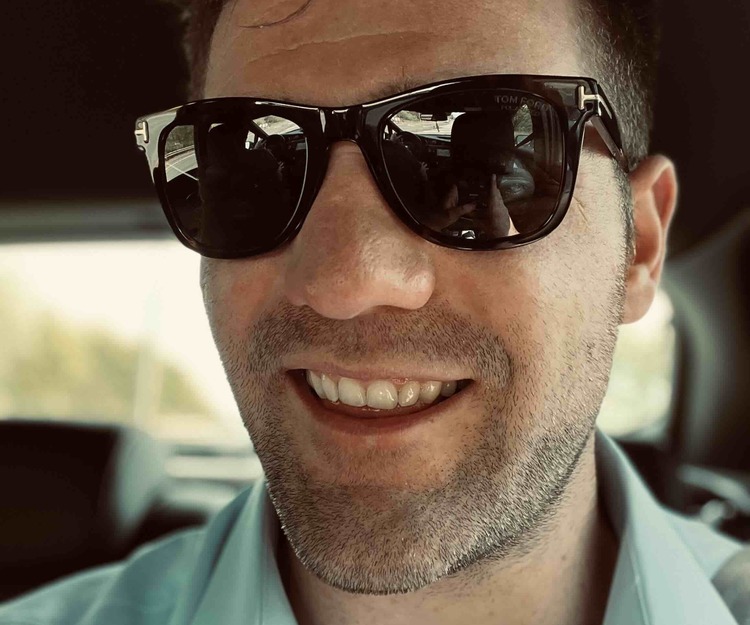 let’s see Iceland together!!