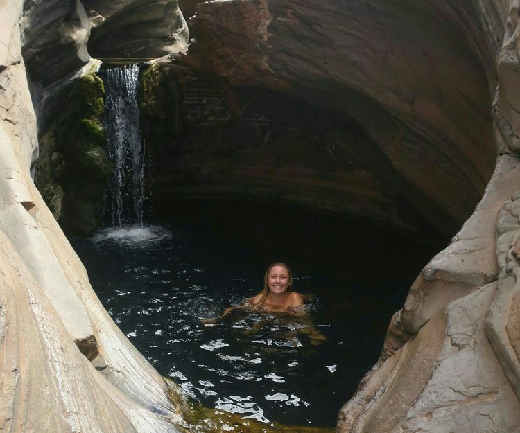 Anyone keen to rent a car & drive around Iceland?